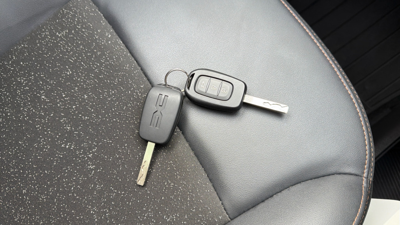 Dacia Spring 27kWh Extreme 65 48kW 5dr Auto Electric Hatchback